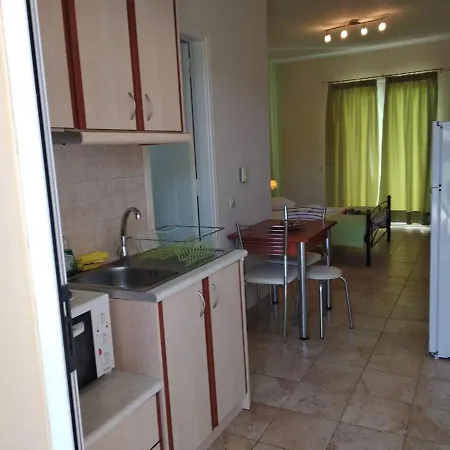 Konukevi Mar Artemisio